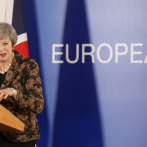 May dice que habrá más conversaciones sobre el Brexit con la UE 