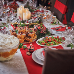 Ensalada rusa con remolacha o vino de arroz: Platos peculiares por las fiestas navideñas