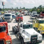 Ponen a disposición del Gobierno 2,500 camiones volteo para contrarrestar paro de Fenatrado
