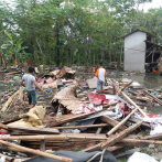 Indonesia eleva a 430 los muertos y a 22,000 los desplazados por el tsunami