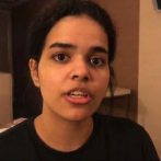 Joven saudita que huyó de su familia cierra su cuenta de Twitter tras 