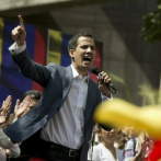 Liberan a presidente de Parlamento de Venezuela Juan Guadió tras ser detenido