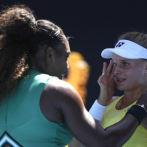 'No llores': Serena consuela a rival en Australia