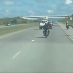 Video: Miembros del Ciutran atropellan a motociclista en Autopista Coral