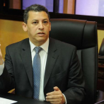 Exdirector de Aduanas insinúa que lo quieren “matar”, y culpa al Gobierno