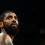 Celtics dicen que Irving sufre molestias en la rodilla
