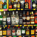 Ascienden a 93 los muertos por consumo de alcohol adulterado en la India