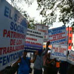 Trabajadores de la construcción marchan contra reforma laboral y la no disolución del IDSS