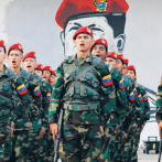 Todos miran hacia los militares en Venezuela
