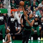 Irving, Al Horford y Morris elevan Celtics; Blazers vecen Thunder