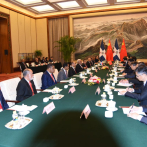 Presidentes de la Asamblea Popular de China recibe diputados dominicanos en Beijing