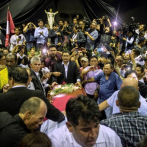 Miles de seguidores, políticos y autoridades despiden a Alan García en Lima