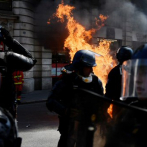 París arde otra vez por la furia de los chalecos amarillos