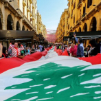 Líbano supera récord mundial por número de banderas nacionales izadas durante 24 horas