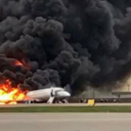Confirmados 41 muertos en el siniestro de un avión en un aeropuerto de Moscú