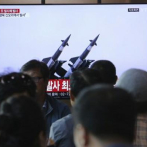 Corea del Norte habría disparado dos misiles