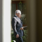 El expresidente Temer se entrega a la policía y de nuevo está bajo arresto en Brasil