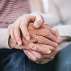 Una mujer irlandesa de 81 años se reencuentra con su madre de 103