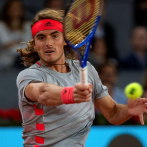 Tsitsipas tumba a Nadal y avanza a final ante Djokovic