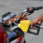Industria y Comercio: Las gasolinas bajan tres pesos