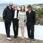 Guadagnino, Julianne Moore y Valentino, una extraña fusión de arte en Cannes