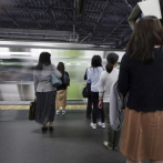 ¿Cómo funciona la APP para repeler a manoseadores de mujeres en los trenes de Japón?