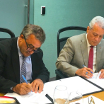 Firman contrato de operación de dos parque de zonas francas en Monte Plata y Santiago