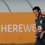 No son serios los problemas de Neymar en rodilla