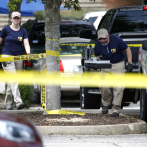 Policía busca descubrir el motivo del tirador que mató 12 personas