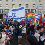 La marcha del Orgullo Gay desafía el conservadurismo de la Ciudad Santa