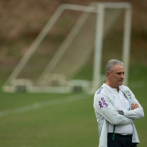 Selección de Brasil recibe abucheos tras su empate con Venezuela