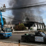 Se incendia empresa en zona industrial de Los Alcarrizos