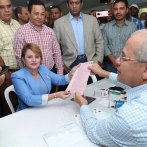 Lucía Medina se inscribe como precandidata a senadora de San Juan