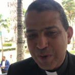 Obispo auxiliar de Santiago dice desacuerdo de líderes políticos es mal ejemplo para los jóvenes