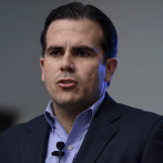 Gobernador de Puerto Rico continúa agenda de trabajo y dice que no renunciará