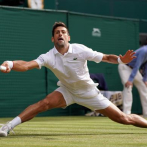 Novak Djokovic vence a Roger Federer y logra su quinto título