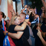 Puertorriqueños celebran y exigen 