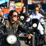 Las mujeres toman el control de las motos en la planicie central de Brasil