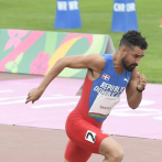 Luguelín Santos finaliza séptimo en las finales de 400 metros lisos