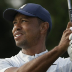 Tiger Woods se retira de torneo por lesión