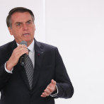 Bolsonaro critica a Macron por tacharlo de 