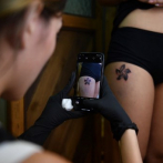 El tatuaje, nuevo estandarte de los manifestantes en Hong Kong