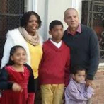 Amnistía Internacional pide no se expulse a dominicana con tres hijos menores de Argentina