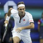 Federer elimina a Dzumhur, avanza en el USA Open