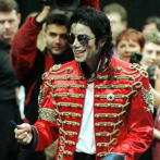 Lo que no te imaginabas del vestuario de Michael Jackson