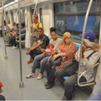 Prédica del domingo, la costumbre que no termina en el Metro a pesar de prohibiciones