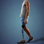 Consiguen que dos personas con las piernas amputadas puedan 'sentir' sus prótesis