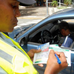 Central dice que en Santiago aparecen personas hasta con 100 multas de tránsito