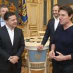 “Eres guapo”, dice presidente de Ucrania a Tom Cruise