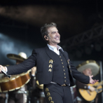Alejandro Fernández en Punta Cana canta sin parar 40 temas y uno de ñapa